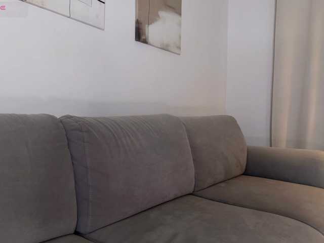 Gratis Live Sexcam mit YESSASHA YESSASHA