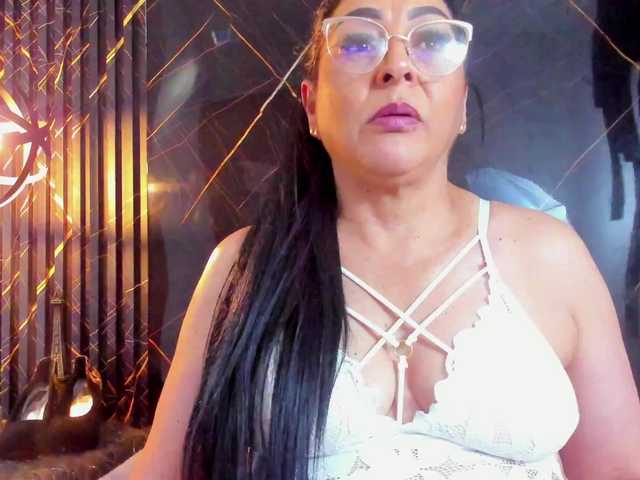 Keyla-Ruiz webcam