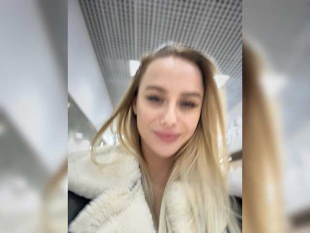 Vai a chattare su _Katrinka_ _Katrinka_