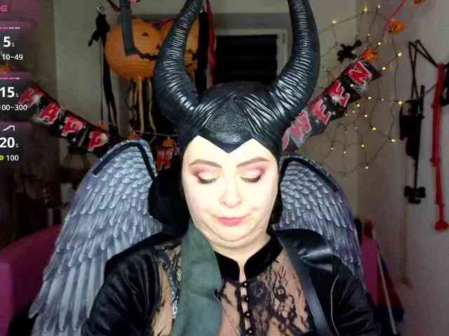 missGODDESS webcam