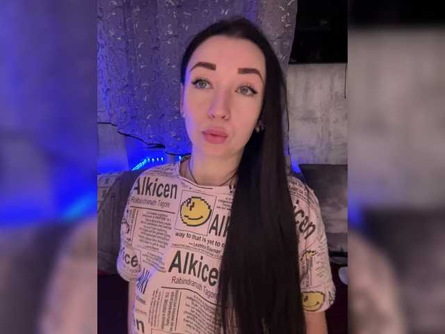 Entrez le videochat erotique avec le
modèle _dashulka_ _dashulka_