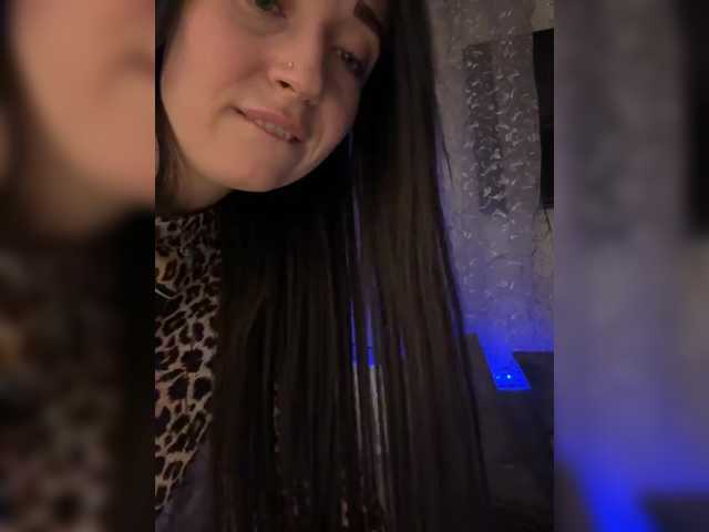 Vai a chattare su _dashulka_ _dashulka_