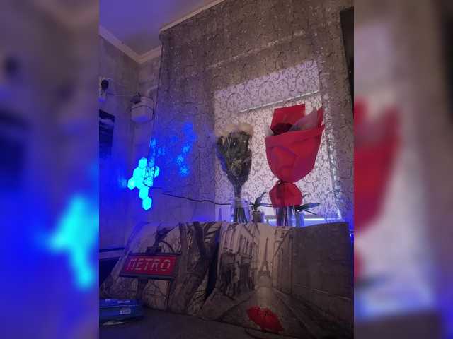 Vai a chattare su _dashulka_ _dashulka_