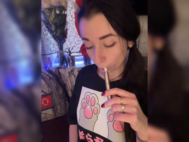 Gratis Live Sexcam mit _dashulka_ _dashulka_