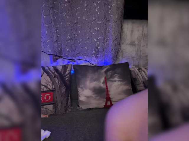 Gratis Live Sexcam mit _dashulka_ _dashulka_