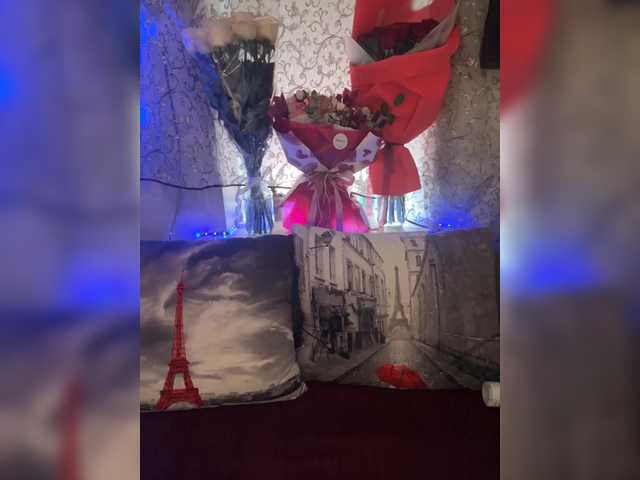 Vai a chattare su _dashulka_ _dashulka_