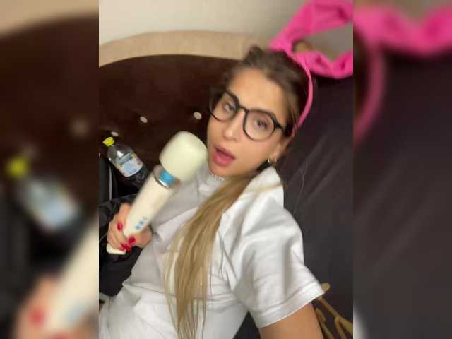 Redfoxygirl webcam