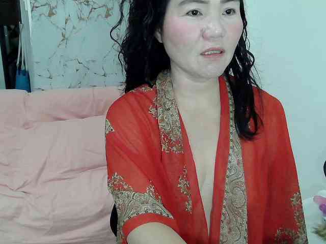 SexyAsianAss webcam