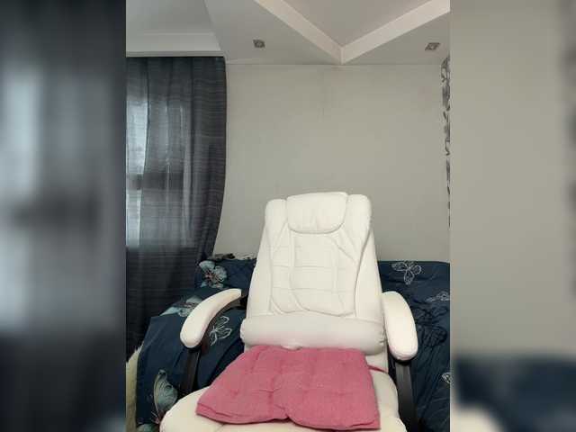 Eva-Bella webcam