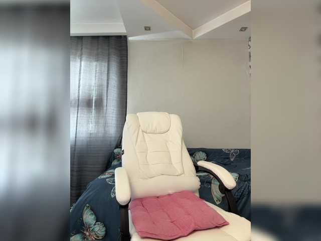 Eva-Bella webcam