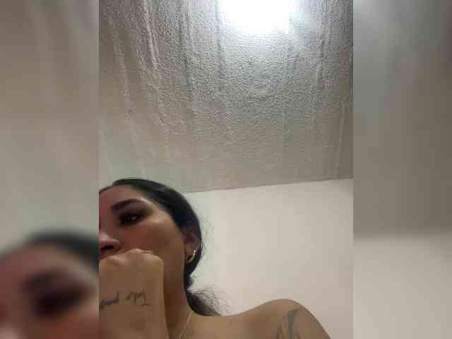 britt-grey webcam