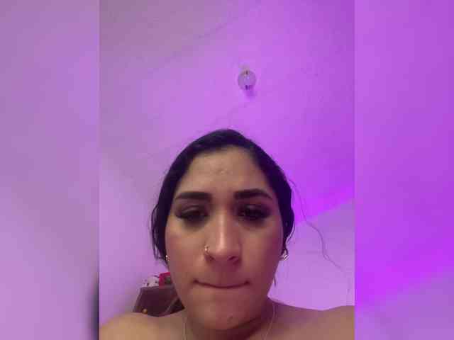 britt-grey webcam
