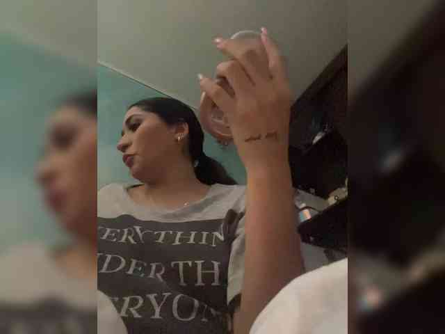 britt-grey webcam