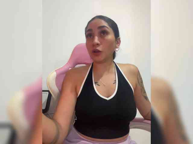 britt-grey webcam