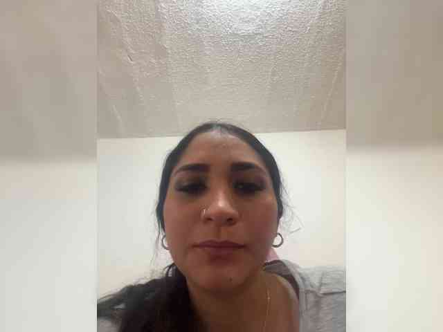 britt-grey webcam