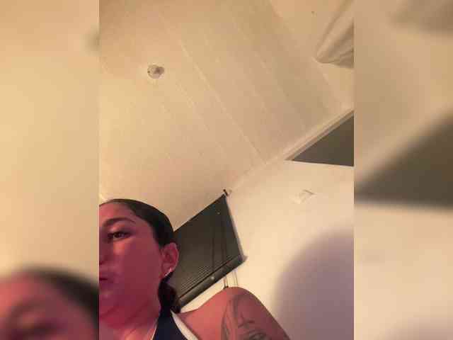 britt-grey webcam