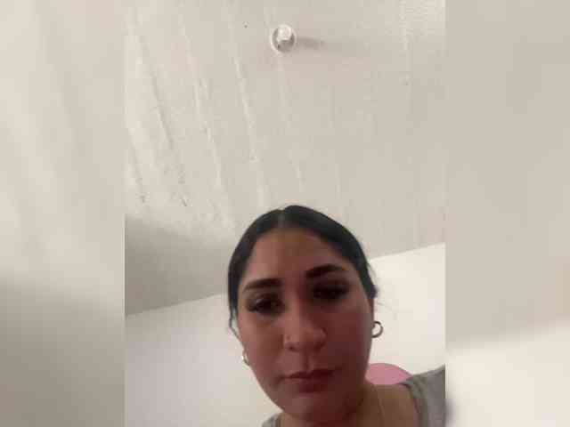 britt-grey webcam