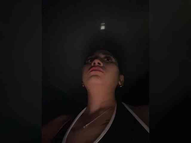 britt-grey webcam