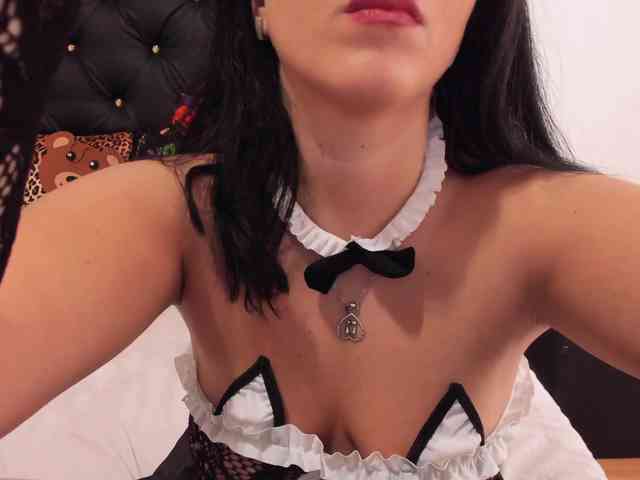 PreciousAilly webcam