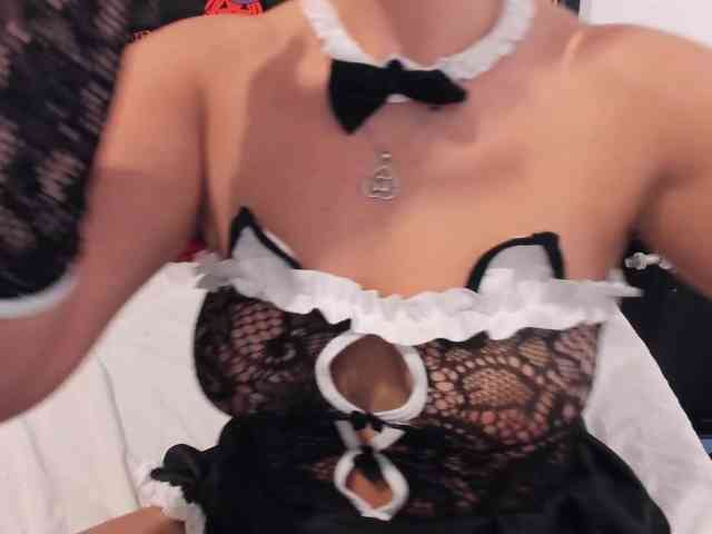 PreciousAilly webcam