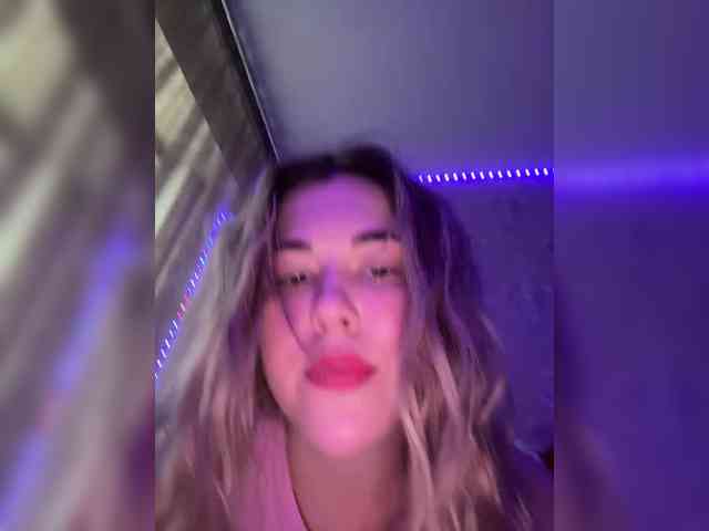 KateMid webcam