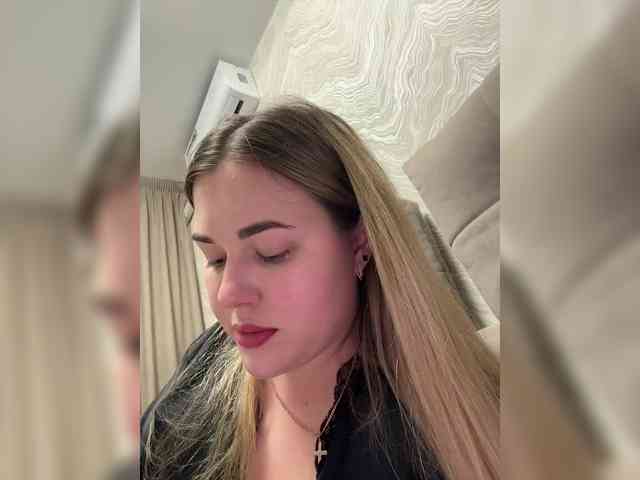 KateMid webcam