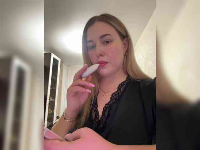 KateMid webcam