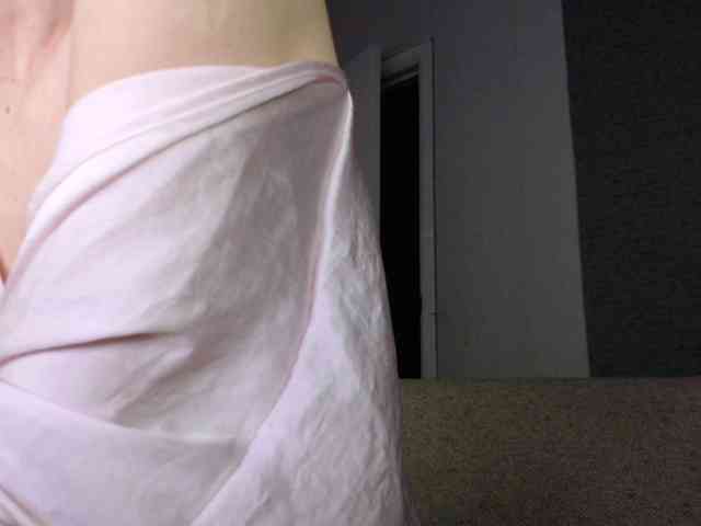 DeesseDivine webcam