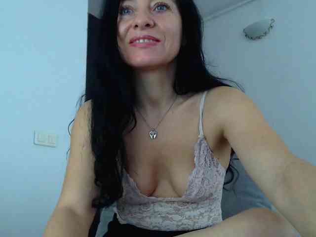 BluEyesBaby webcam