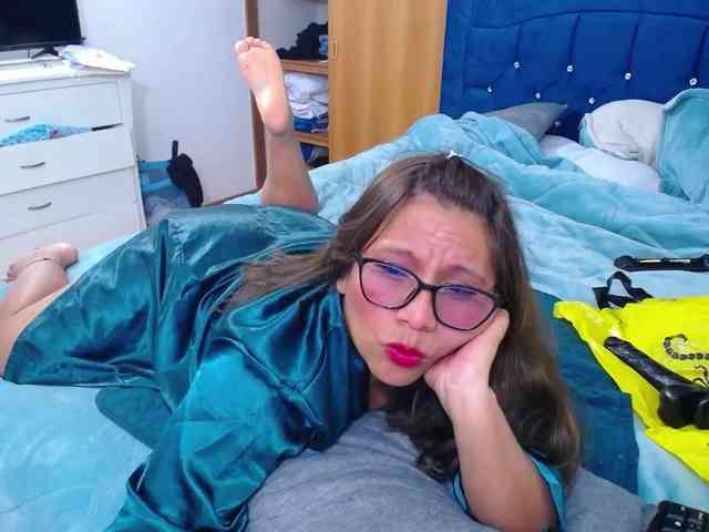 SlutDirty webcam