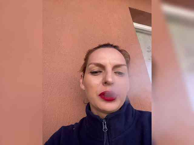 AmelieX69 webcam