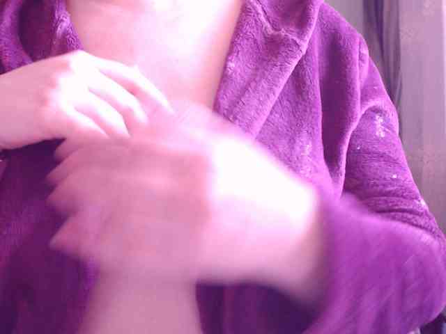 SweetBrunete webcam