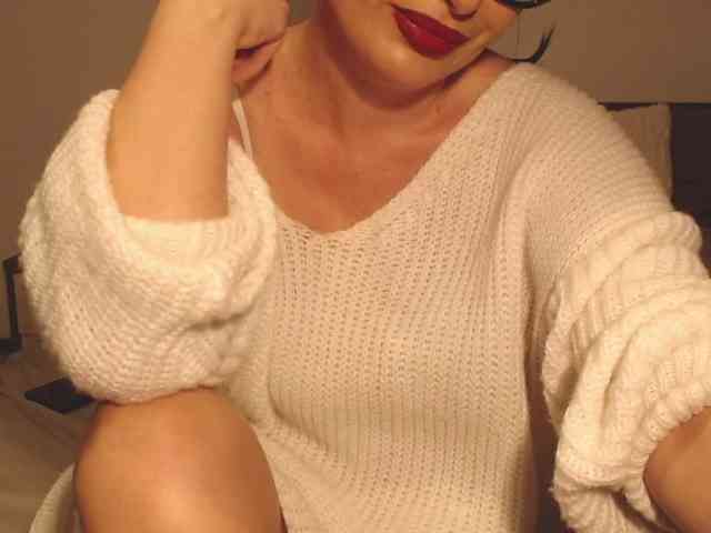 Lutetia webcam