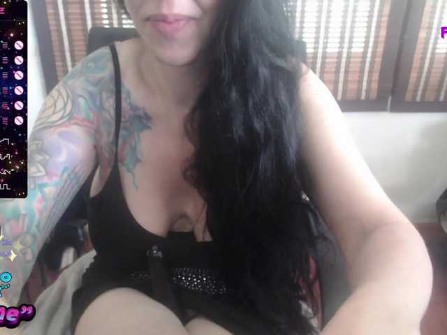 Accedi alla chat con il nickname VenusX1 VenusX1