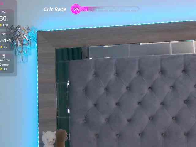 LoreHottie webcam