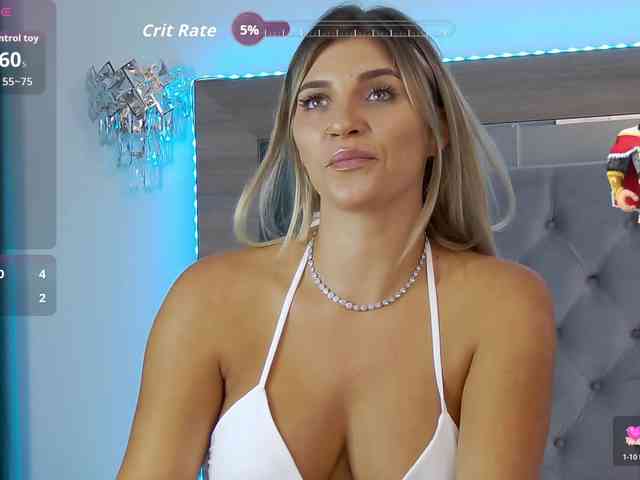 LoreHottie webcam