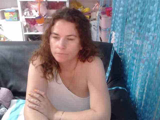DomSubFemme webcam