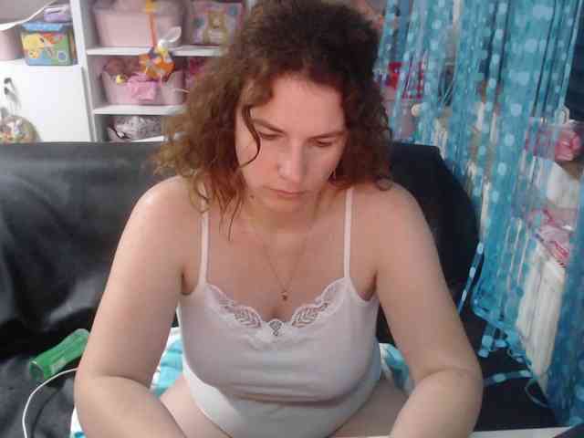 DomSubFemme webcam