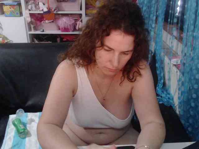 DomSubFemme webcam