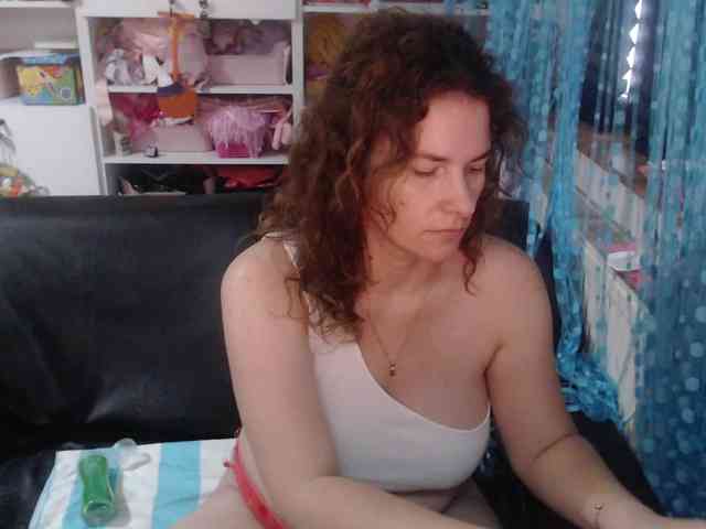DomSubFemme webcam