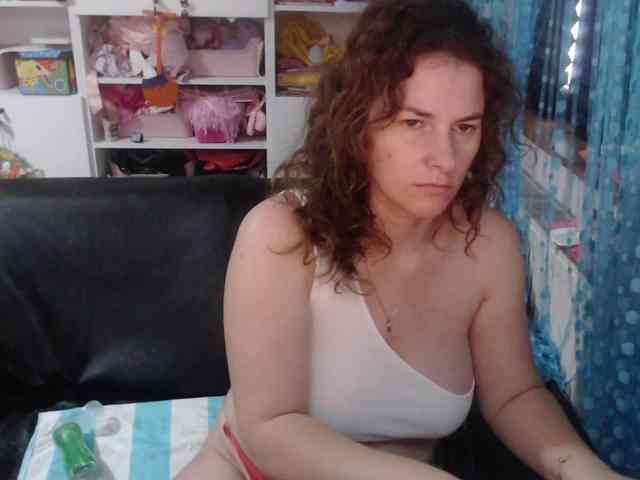 DomSubFemme webcam