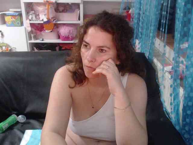 DomSubFemme webcam