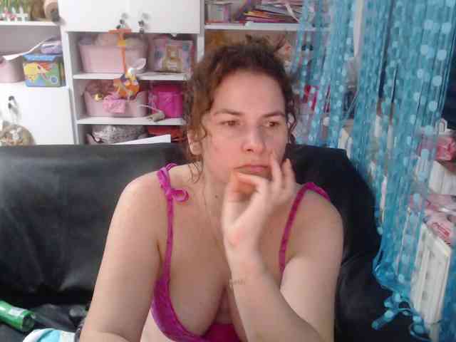 DomSubFemme webcam
