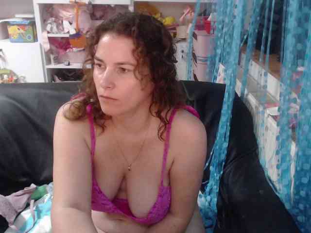 DomSubFemme webcam