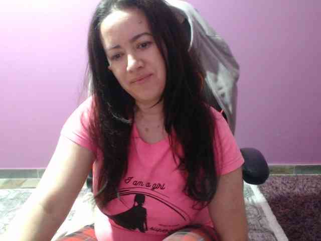 GldSquirt23 webcam