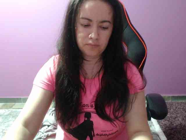 GldSquirt23 webcam