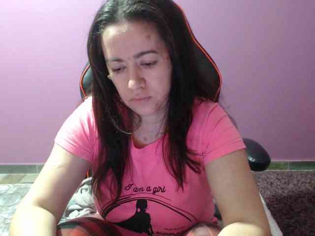 GldSquirt23 webcam