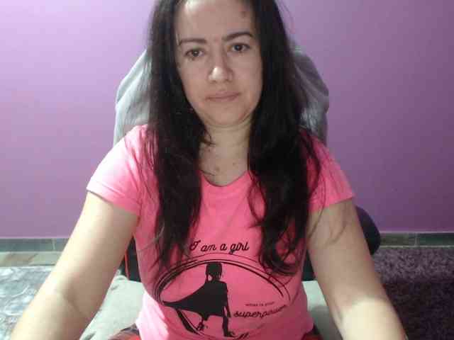 GldSquirt23 webcam