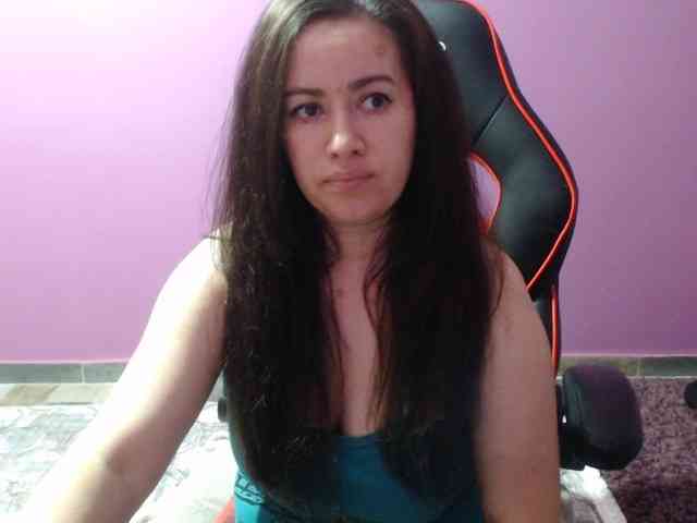 GldSquirt23 webcam
