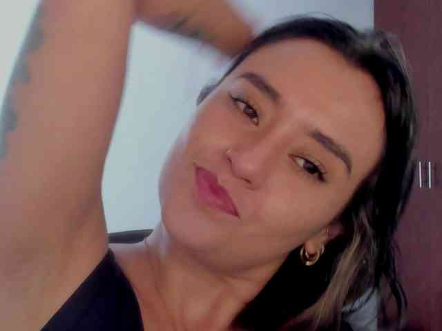 MilaGrey1 webcam